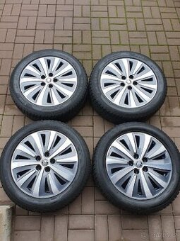 Zimní kola sada Škoda Superb 3, 215/55/17, Drakon