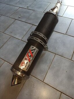 Yamaha R6 laděný výfuk