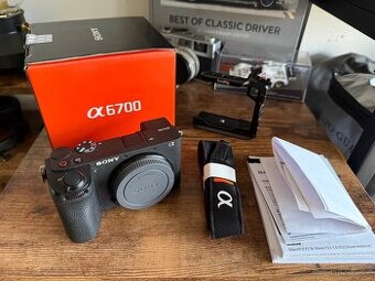 SONY a6700 + half cage Smallrig