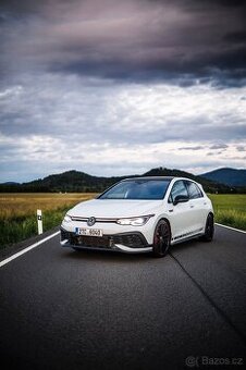 VW Golf 8 GTi 2022 /ZÁRUKA/ DSG 221kw Clubsport , Akrapovič - 1