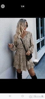 Boho květinové šaty s volánky