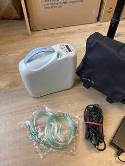 Přenosný - mobilní kyslíkový přístroj - váha 3,2 kg