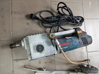 jádrová vrtačka BOSCH GDB 2500 WE