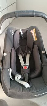 Autosedačka MAXI-COSI Pebble Pro i-Size, essential black