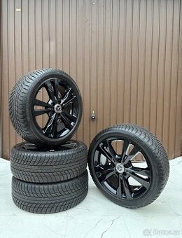 Mercedes R18 C-class Zimní Bridgestone 225/45 - 1