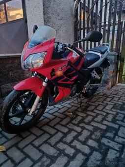 Honda CBR125R 2005