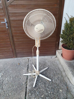 Ventilato stojanovy