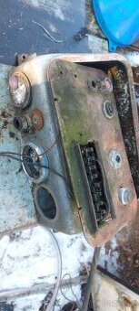 Traktor rs-09  psidtrojovka