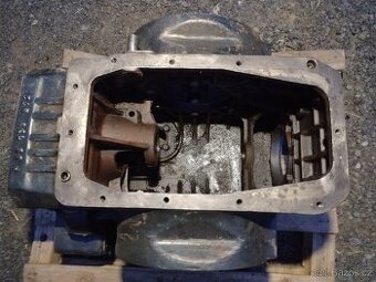 Skříň rozvodovky - Zetor URII