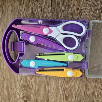 Crelando sada konturovacích nůžek