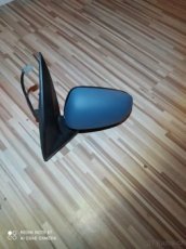 Prodám leve zrcátko na Nissan Almera 00-06