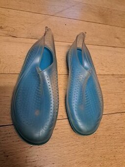 Dětské boty do vody, vel. 35/36