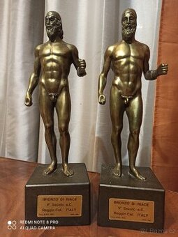 Bronzové sochy Davida