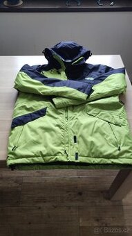 Lyžařská bunda