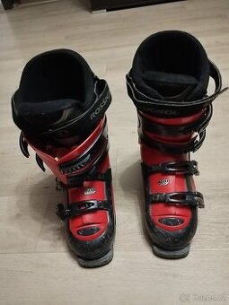 Lyžáky Zn. Rossignol , 305 mm