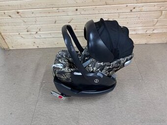 Autosedačka Cybex Q 0-13kg se základnou