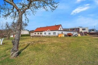 Prodej chalupy 4+1 s garáží, dílnou a pozemkem 1 036 m², Vět