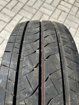 225/65R16 Bridgestone Duravis R660