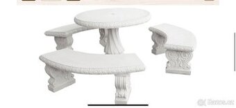 Nabízím za odvoz zahradní sezení dekorační