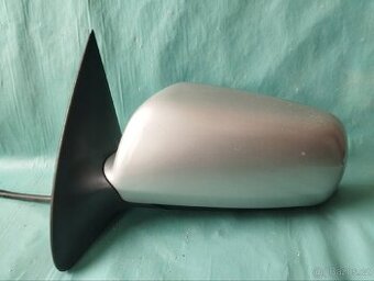 Fabia 1 levé zrcátko stříbrné