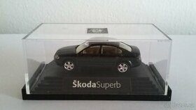 Kaden Škoda Superb 1:87 - 1