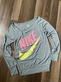 dámské triko Nike vel.S