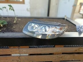 Přední originál L světlo xenon Hyundai Santa Fé ll (CM)
