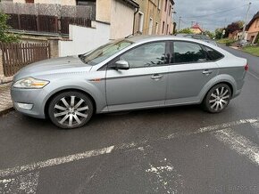 Ford Mondeo MK4 - 1