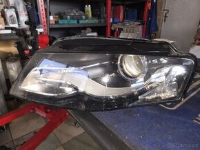 Prodám levý přední světlomet Audi A4 B8