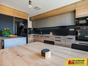 Napajedla, mezonet 4+kk, 102 m2, zahrádka, rekonstrukce – by