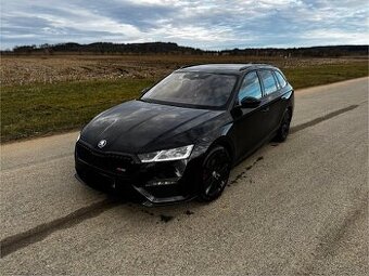 Škoda Octavia IV RS 4x4 , 2.0
TDI,147kw