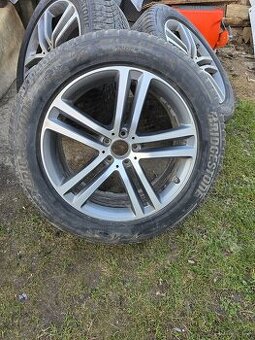 Prodám dvourozměrná original alu kola R20 mercedes GLE W167