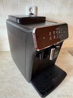 Plnoautomatický kávovar Philips Lattego