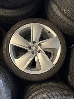 Alu kola R17