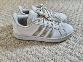 Boty Adidas 36 2/3 tenisky