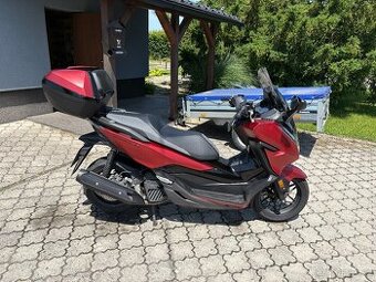 Honda Forza 125 - 2020 červená