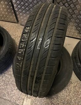 Letní pneu 215/70/16 100H