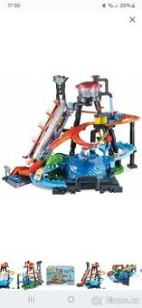 Autodráha Mattel Hot Wheels City FTB67 myčka