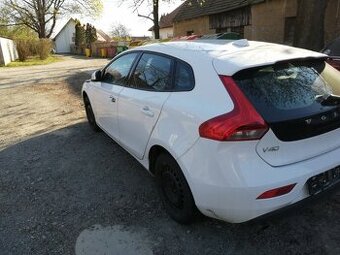 Volvo V40,od roku 2012 - 1