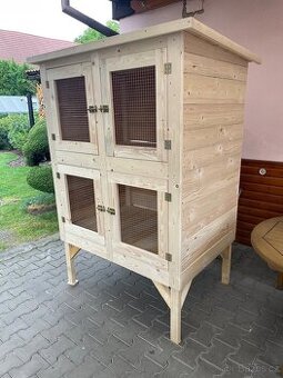 Králíkárna – 2 velké kotce, kvalitní provedení – NOVÁ