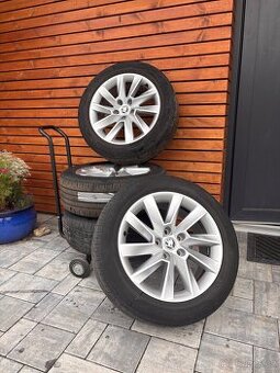 Alu kola Stratos originál Škoda Superb III R17 215/55