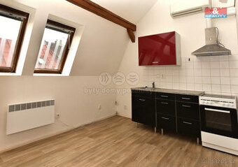 Pronájem bytu 1+KK, 42m2, ul. Hrnčířská, Česká Lípa