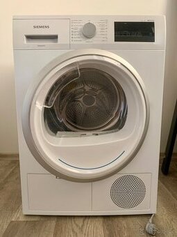 iQ300 Sušička prádla s tepelným čerpadlem 7 kg WT45H207CS