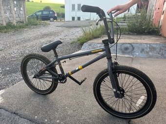 Prodám kolo BMX - 1
