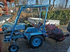 Prodám  traktůrek domácí výroby.