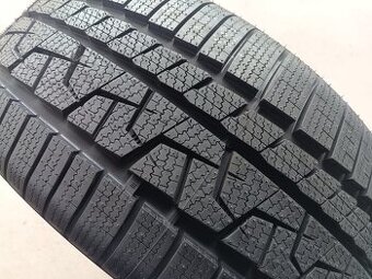 225/45 R17 APLUS (3024)