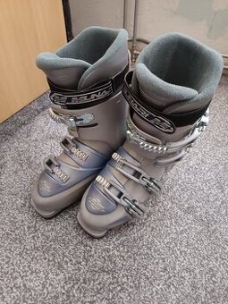 Lyžáky Munari vel. 8,5