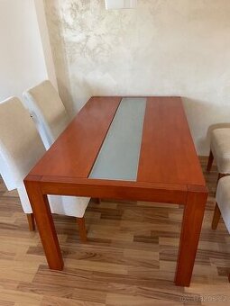 Jídelní stůl super stav + světlo