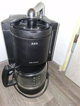 Kávovar zn. AEG
