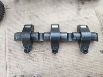 páka výkyvná s vahadlem, rolny, vahadla